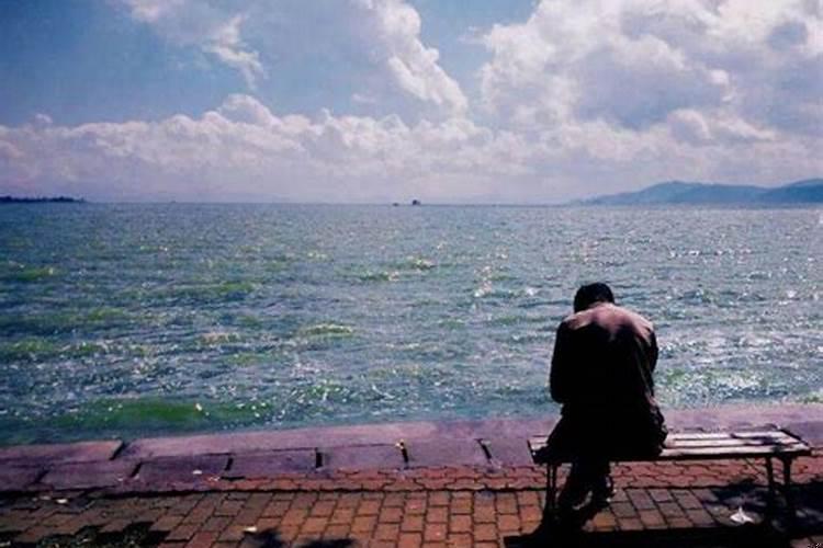 梦见自己父亲走了什么意思