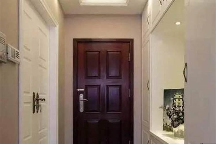 风水房门对房门用什么化解