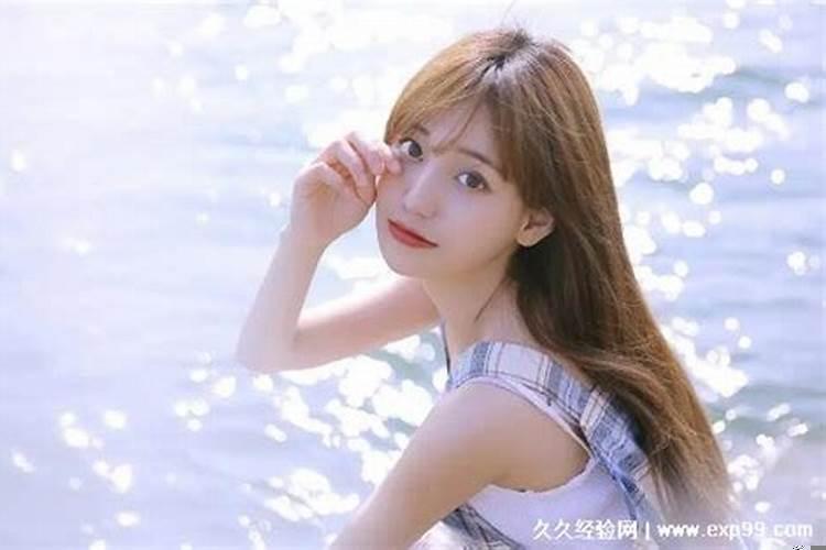 天秤座女生的外貌