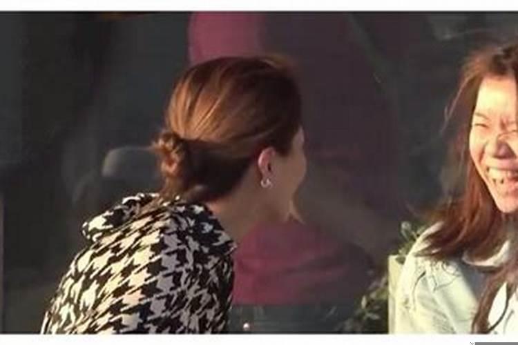 梦见了大黑蛇是什么意思