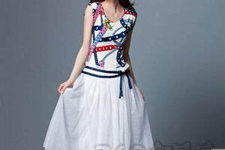 十二星座穿什么裙子好看女