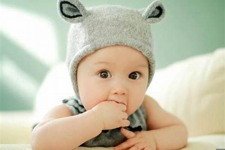 孕妇梦见自己怀的是男宝宝寓意什么