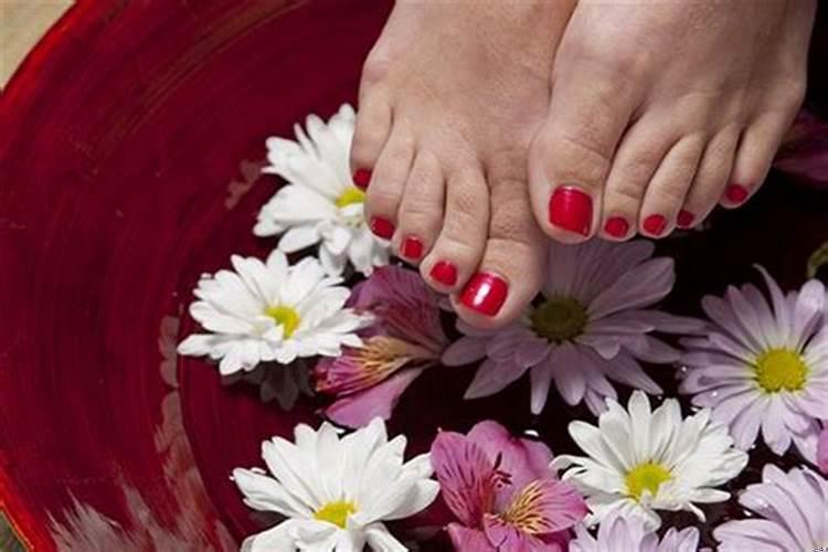 梦见脚趾甲是什么意思