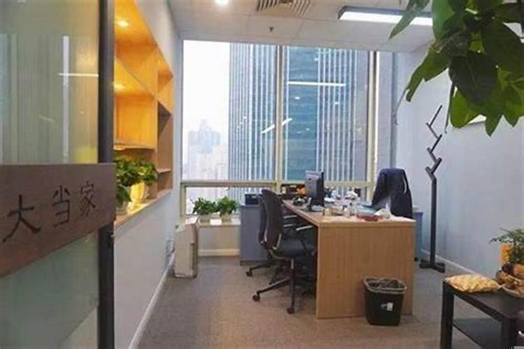 属虎的办公室摆什么