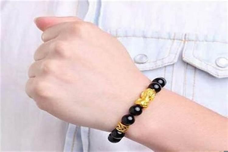 男生佩戴什么招财