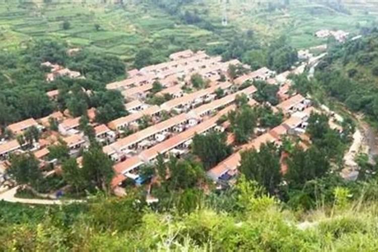 公路正对大门风水如何