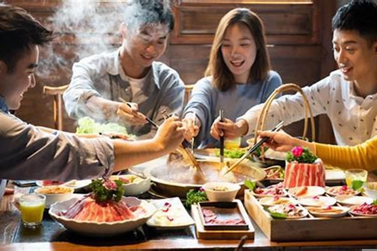 梦见一起吃饭我买单