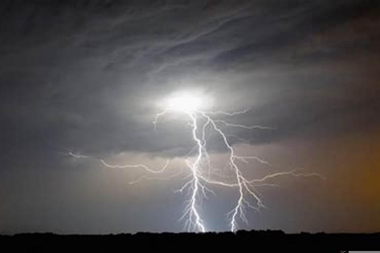 多次梦到暗恋的人是什么意思