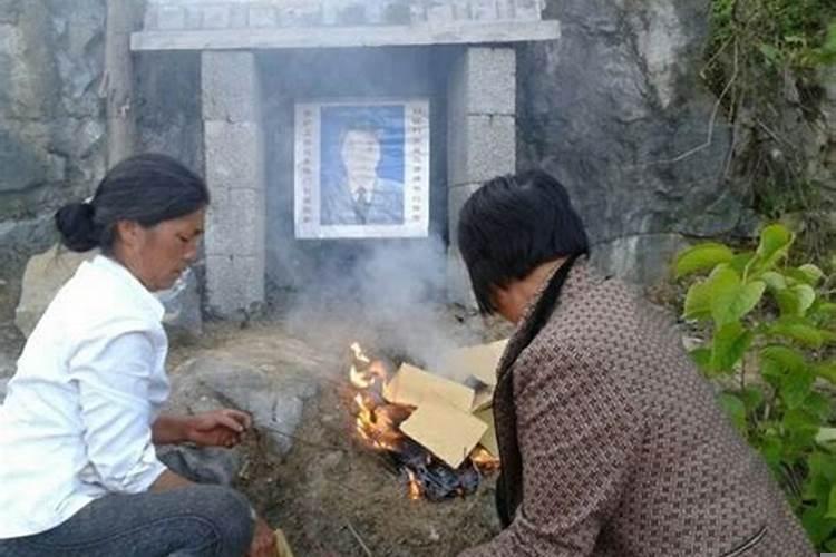 重新立碑有什么讲究和忌讳