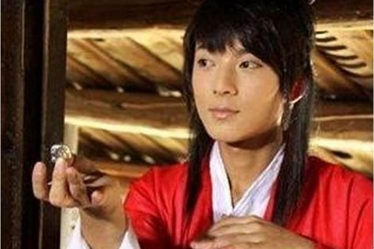 算命先生说我女身男命