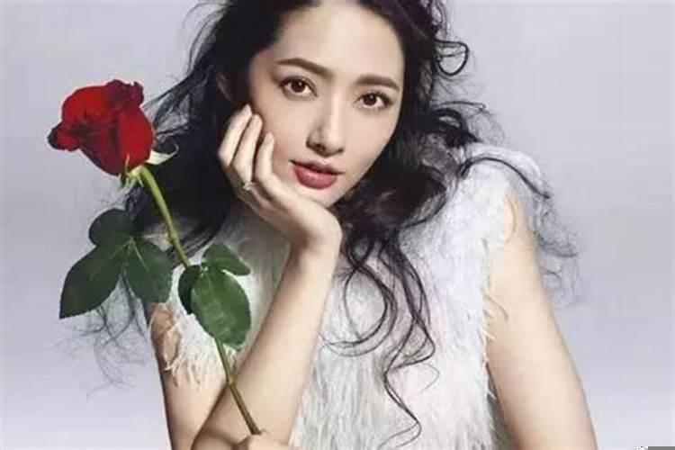 婚姻不幸的女命八字