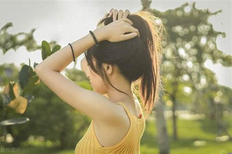 属蛇人一生的三个劫难