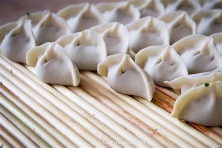 女人梦见很多饺子但没吃