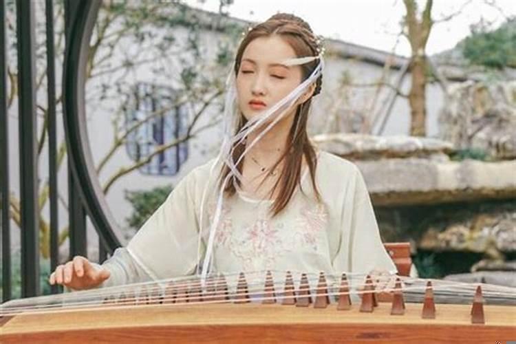 属鼠的佩戴什么玉器好