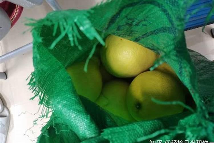 当你有一个天蝎座男朋友时