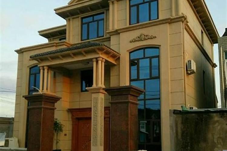 农村自建房东高西低建失误了