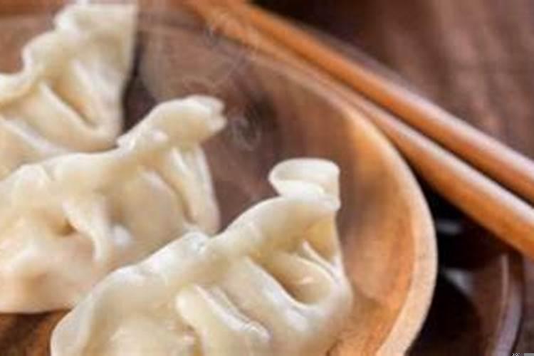 女人梦见很多饺子但没吃