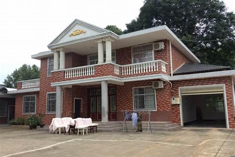 农村建房西高东低怎么办