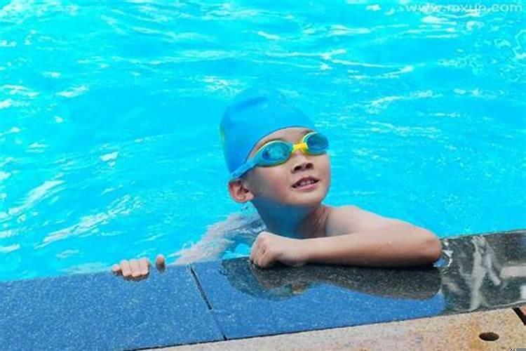 梦见男朋友出轨闺蜜睡一起