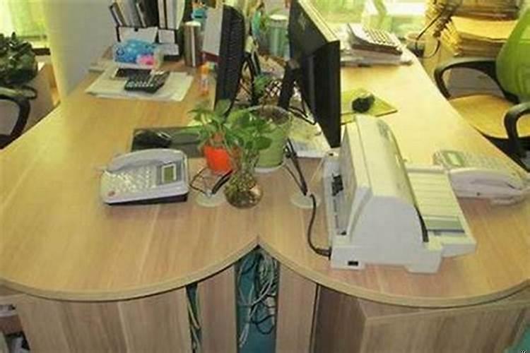 办公桌上摆放什么最招财