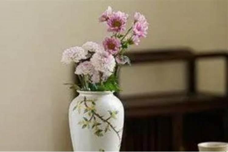 桃花放在卧室什么位置