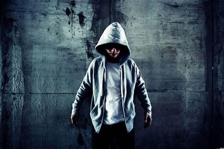 梦见陌生人的死尸是什么预兆