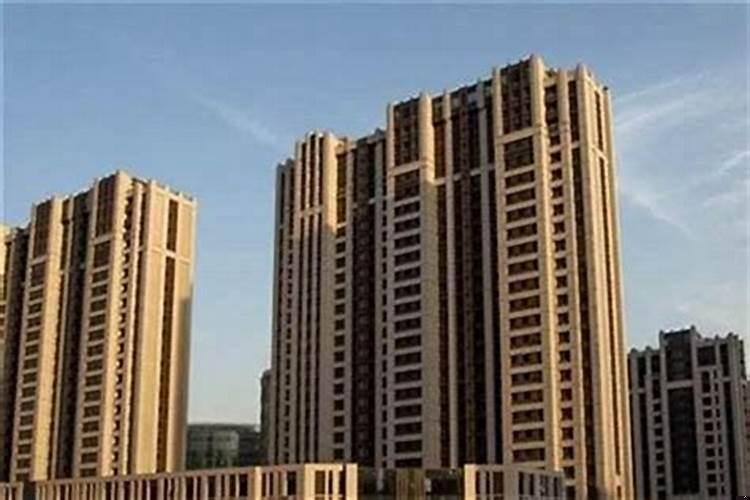 26层楼层选择多少层最好