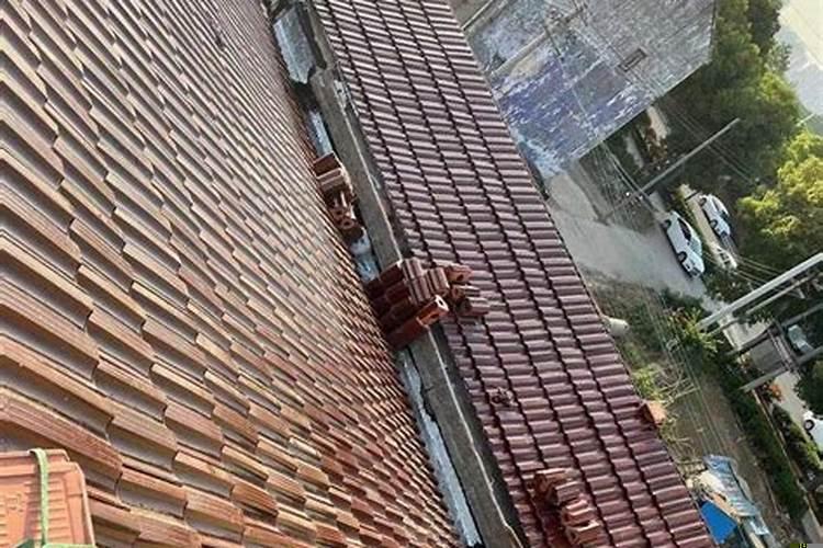 农村建房子屋顶放龙的讲究