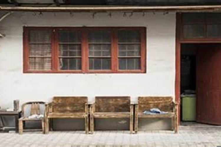 超过20年的老房子能买吗