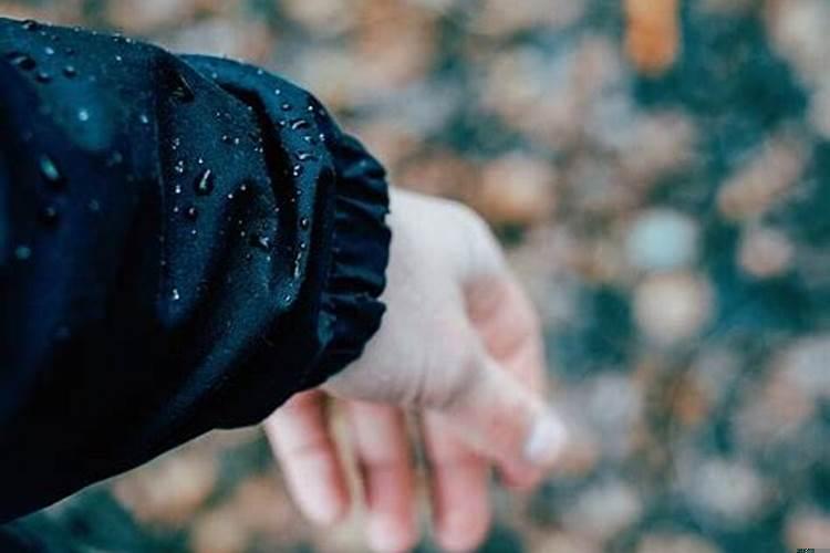 已婚女人梦见自己流鼻血是什么预兆