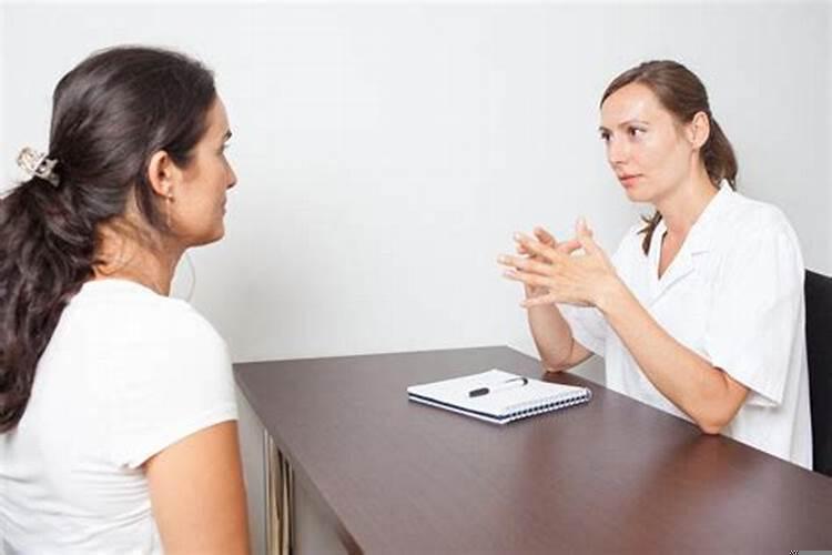 最容易成为情人的三种女人