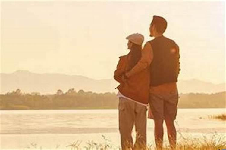 双子真心喜欢一个人的表现