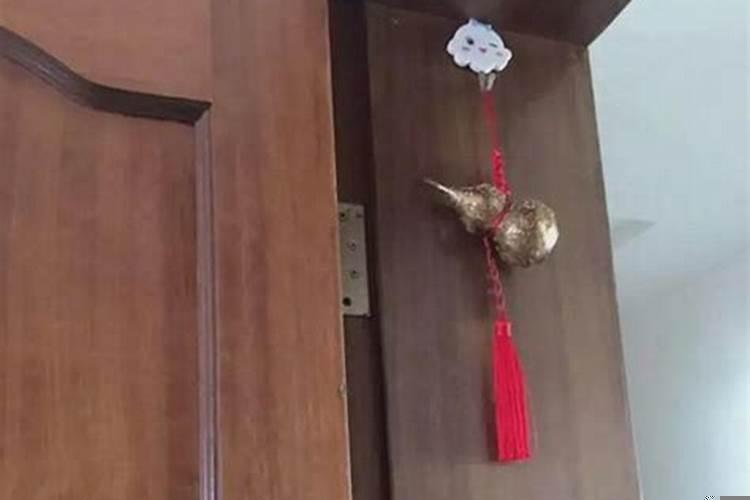 葫芦挂在卫生间门外什么位置好