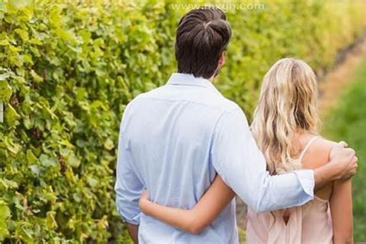 梦到被男的搂在怀里很真实