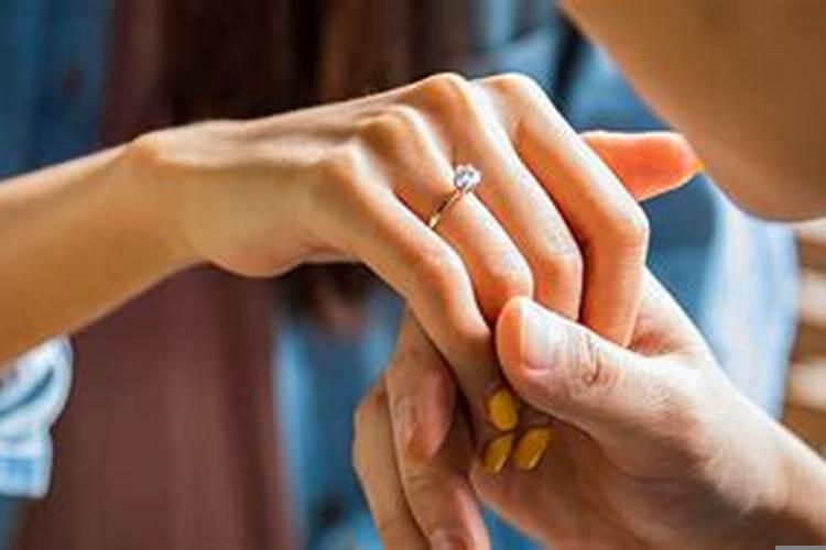 经常梦见一个人是怎么回事异性