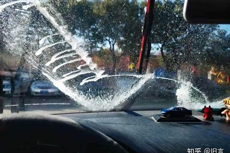 车内放什么饰品运气好