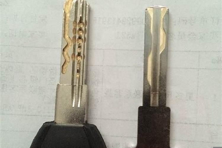 属蛇的用什么钥匙扣吉祥