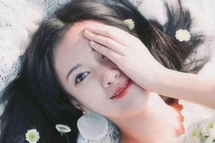 白羊座忘不了前任的标志是什么