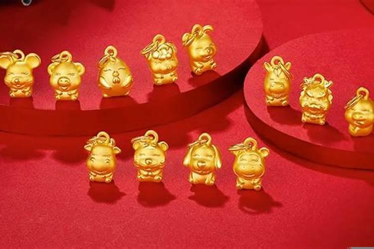 1986年属虎火命人戴什么首饰