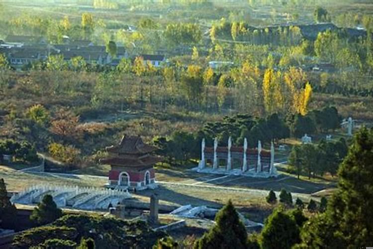 清帝王陵墓的分布及陵区布局