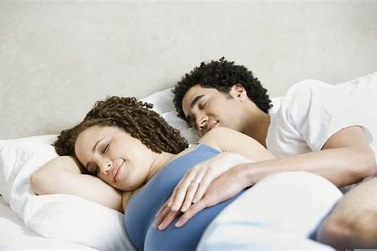 孕妇梦见老公出轨生男生女