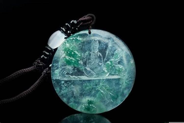 属虎的人佩戴什么开运