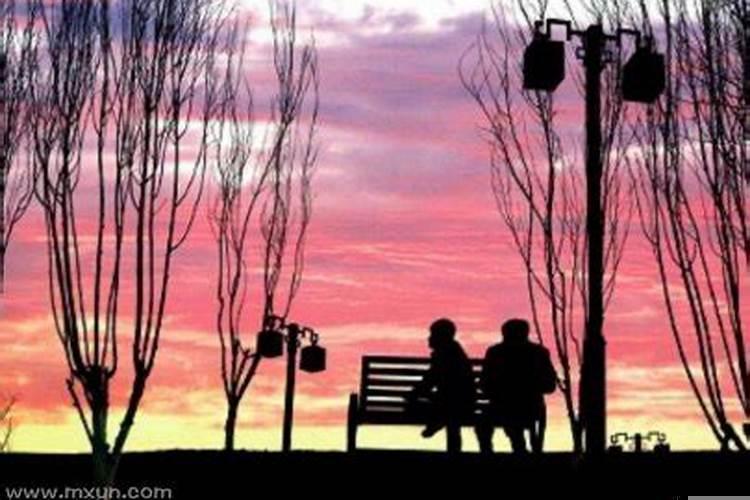 做梦梦到自己的父母死了好不好