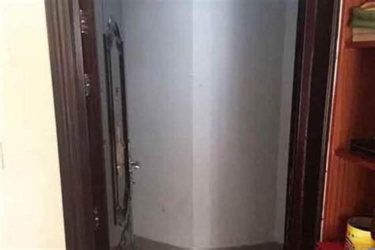 进户门对墙角好不好