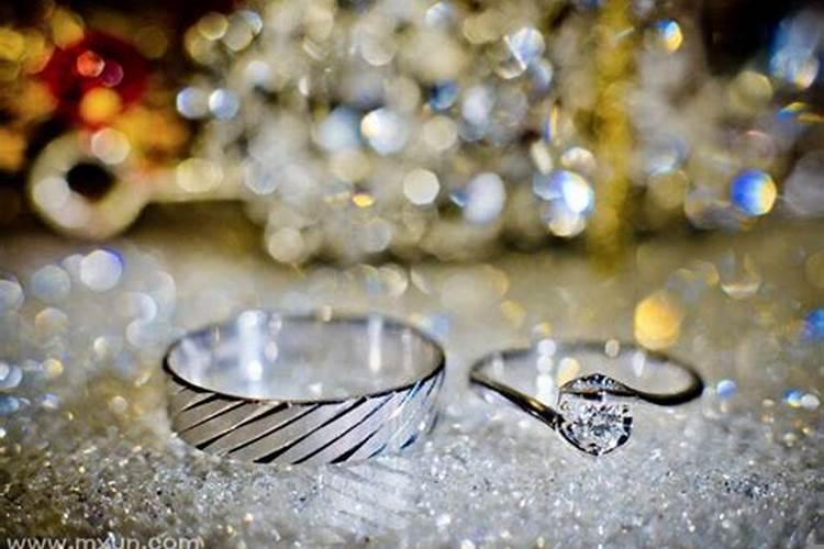 梦见和男朋友结婚是怎么回事