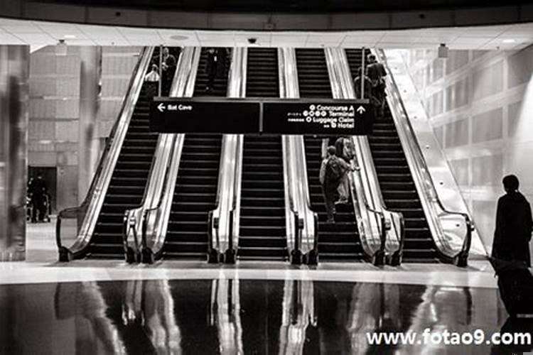 梦见自己公司破产什么意思