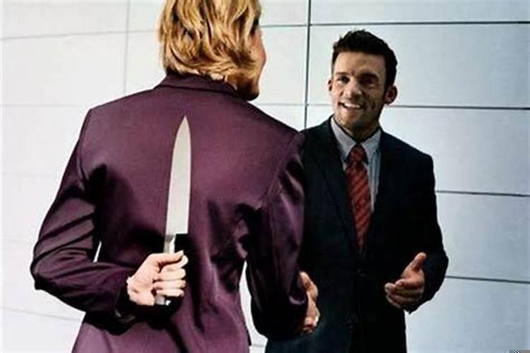 什么是小人犯小人怎么办