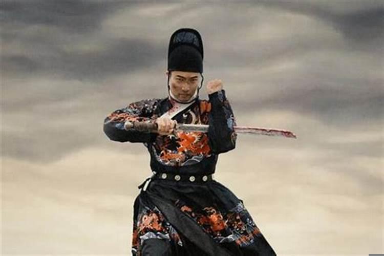 梦见别人被砍是什么意思