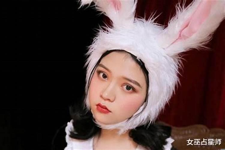 属龙人交什么样的朋友