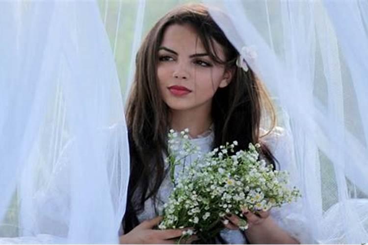 已经结婚了又梦见结婚是什么意思